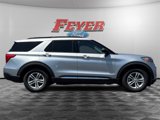 Used 2022 Ford Explorer XLT image 6