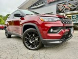 Used 2022 Jeep Compass Altitude w/ Sun and Sound Group image 3
