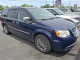 Used 2014 Chrysler Town & Country Touring-L w/ Driver Convenience Group image 2