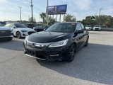 Used 2017 Honda Accord Touring image 2