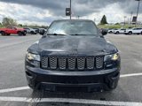 Used 2022 Jeep Grand Cherokee Laredo X image 4