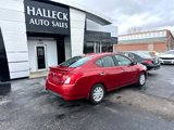 Used 2015 Nissan Versa SV image 5