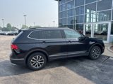 Used 2020 Volkswagen Tiguan SE w/ Panoramic Sunroof Package image 3