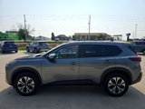 Used 2023 Nissan Rogue SV image 2