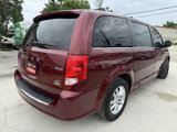 Used 2019 Dodge Grand Caravan SXT image 3