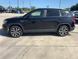 Used 2024 Volkswagen Taos SE image 4