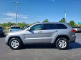 Used 2015 Jeep Grand Cherokee Laredo image 2