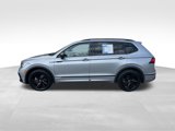 Used 2023 Volkswagen Tiguan SE R-Line image 4