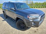 Used 2022 Toyota 4Runner SR5 Premium image 2