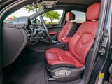 Certified 2024 Porsche Macan image 5