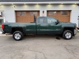 Used 2018 Chevrolet Silverado 2500 W/T image 2