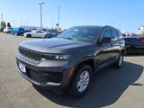 New 2025 Jeep Grand Cherokee Laredo w/ Luxury Tech Group I image 3