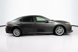 Used 2019 Toyota Camry LE image 4