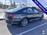 Used 2020 Volkswagen Jetta R-Line w/ R-Line Cold Weather Package image 4