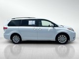 Used 2013 Toyota Sienna XLE image 4