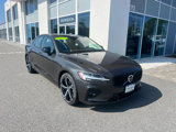 Used 2025 Volvo S60 B5 Core image 2