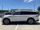 Used 2020 Lincoln Aviator Reserve w/ Equipment Group 201A image 4