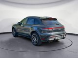 Certified 2024 Porsche Macan image 3