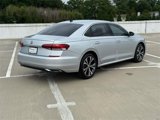 Used 2020 Volkswagen Passat 2.0T SEL image 3