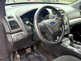 Used 2018 Ford Explorer XLT image 3