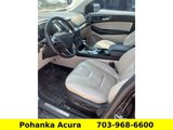 Used 2015 Ford Edge Titanium w/ Technology Package image 4