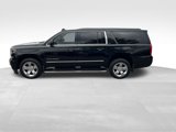 Used 2017 Chevrolet Suburban LT w/ LT Signature Package image 3