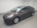 Used 2017 Kia Forte LX image 2