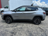 Used 2021 Jeep Compass Trailhawk image 2
