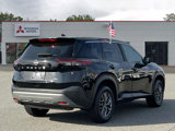 Used 2023 Nissan Rogue S image 5