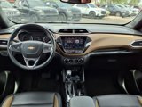 Used 2021 Chevrolet TrailBlazer ACTIV w/ Technology Package image 6