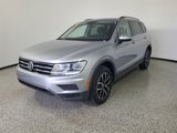 Used 2021 Volkswagen Tiguan SE w/ Panoramic Sunroof Package image 2