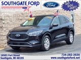 Used 2023 Ford Escape Active image 2