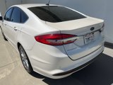 Used 2017 Ford Fusion SE w/ Fusion SE Technology Package image 4