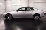 Used 2016 Chrysler 300 Limited w/ Driver Convenience Group image 4