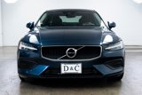 Used 2020 Volvo S60 T5 Momentum image 2