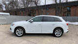 Used 2023 Audi Q7 3.0T Premium Plus image 2
