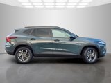 New 2025 Chevrolet Trax LT w/ Sunroof Package image 3
