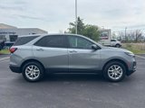 Used 2023 Chevrolet Equinox LS w/ LS Convenience Package image 2