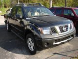 Used 2008 Nissan Frontier LE w/ Leather Pkg image 2