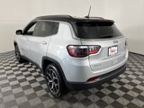 Used 2025 Jeep Compass Limited image 5