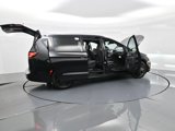 New 2025 Chrysler Pacifica Select image 4