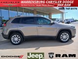 Used 2021 Jeep Cherokee Latitude image 2