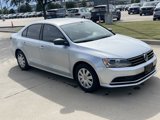 Used 2016 Volkswagen Jetta S image 2