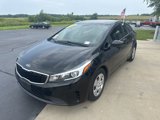 Used 2017 Kia Forte LX image 3