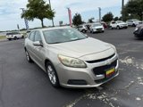 Used 2015 Chevrolet Malibu LT w/ Power Convenience Package image 3