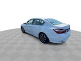 Used 2017 Honda Accord EX-L image 6