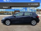 Used 2018 Volkswagen Golf SE image 2