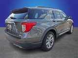 Used 2020 Ford Explorer XLT w/ Equipment Group 202A image 4