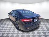 Used 2020 Ford Fusion SE image 3