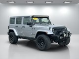 Used 2015 Jeep Wrangler Unlimited Rubicon w/ Connectivity Group image 3